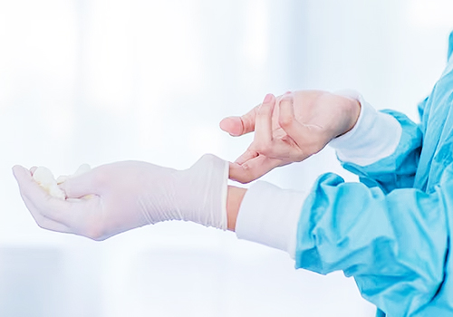 The Touchless Glove Remover: A Biosafety Necessity