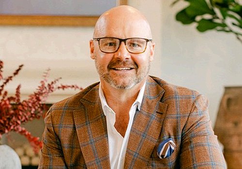 1000-LB Sisters - Dr. Eric Smith , Healthcare Awards Winner